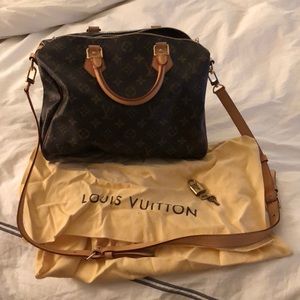 Louis Vuitton Speedy 30 with strap